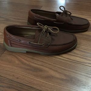 Minnetonka men’s moccasins Worn two times only